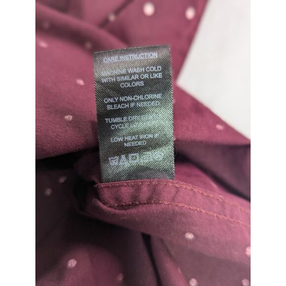 Denim & Flower Large Slim Fit Burgundy w/White Polka Dots Short Sleeve Button Up - Picture 9 of 14